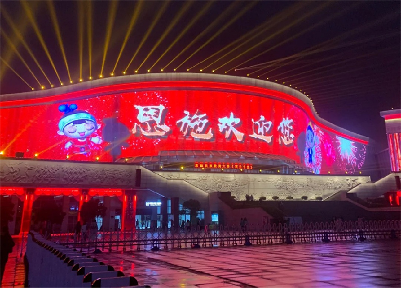 LED顯示屏如何重塑現(xiàn)代旅游景區(qū)體驗？