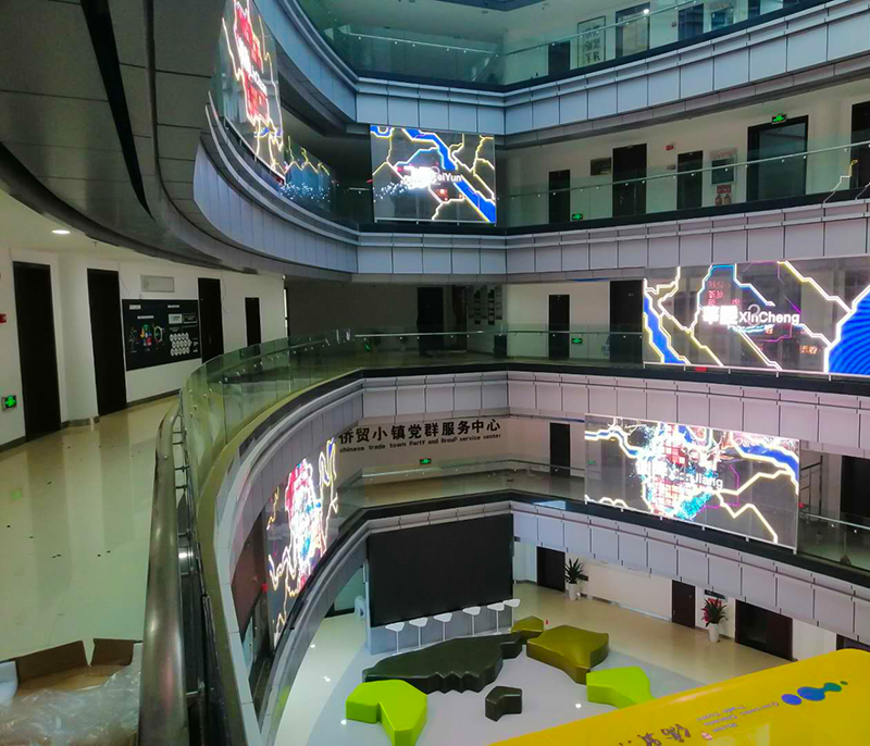 溫州瑞安僑貿(mào)特色小鎮(zhèn)中庭項(xiàng)目 透明屏Tfree