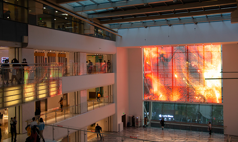 LED透明屏應(yīng)用場景讓你無法想象！